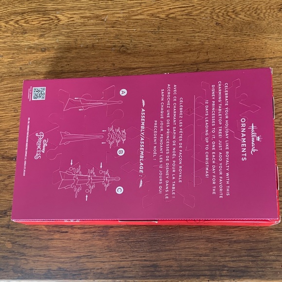 Hallmark Disney Princess 12 Mini Ornament Countdown Set Tree Display 2021 - Picture 4 of 7